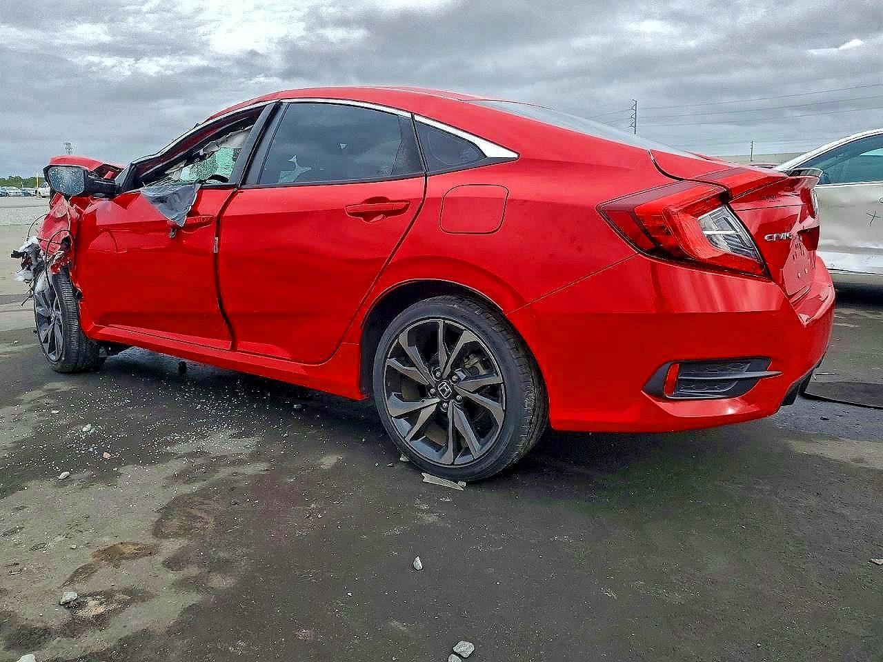 2020 Honda Civic Sport - Фото 2