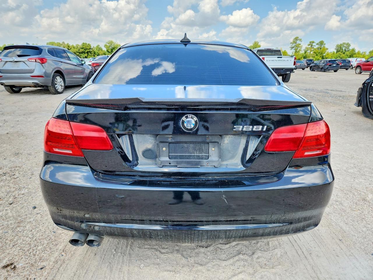 2011 BMW 328 I - Фото 6