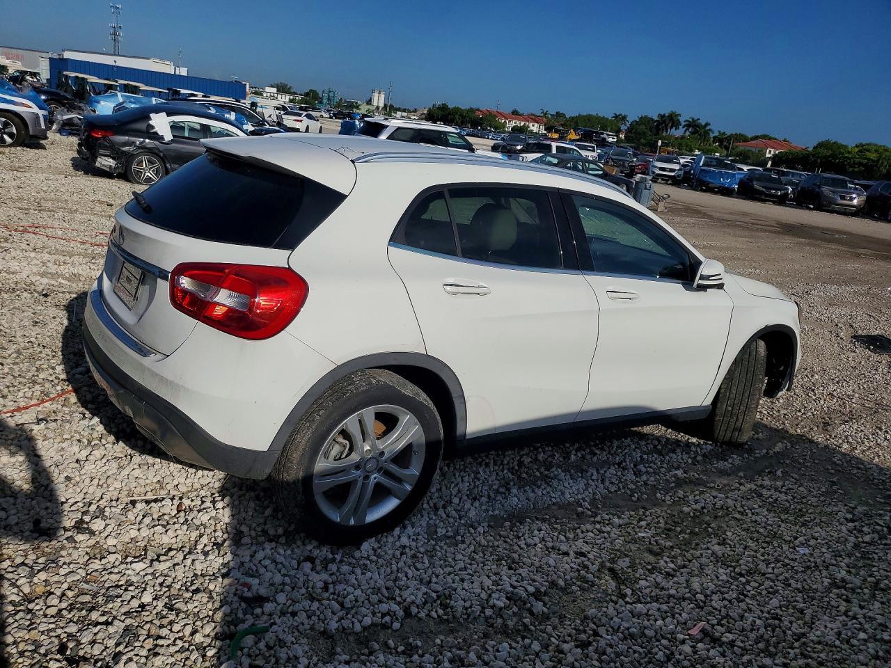 2020 Mercedes-Benz Gla 250 - Фото 3