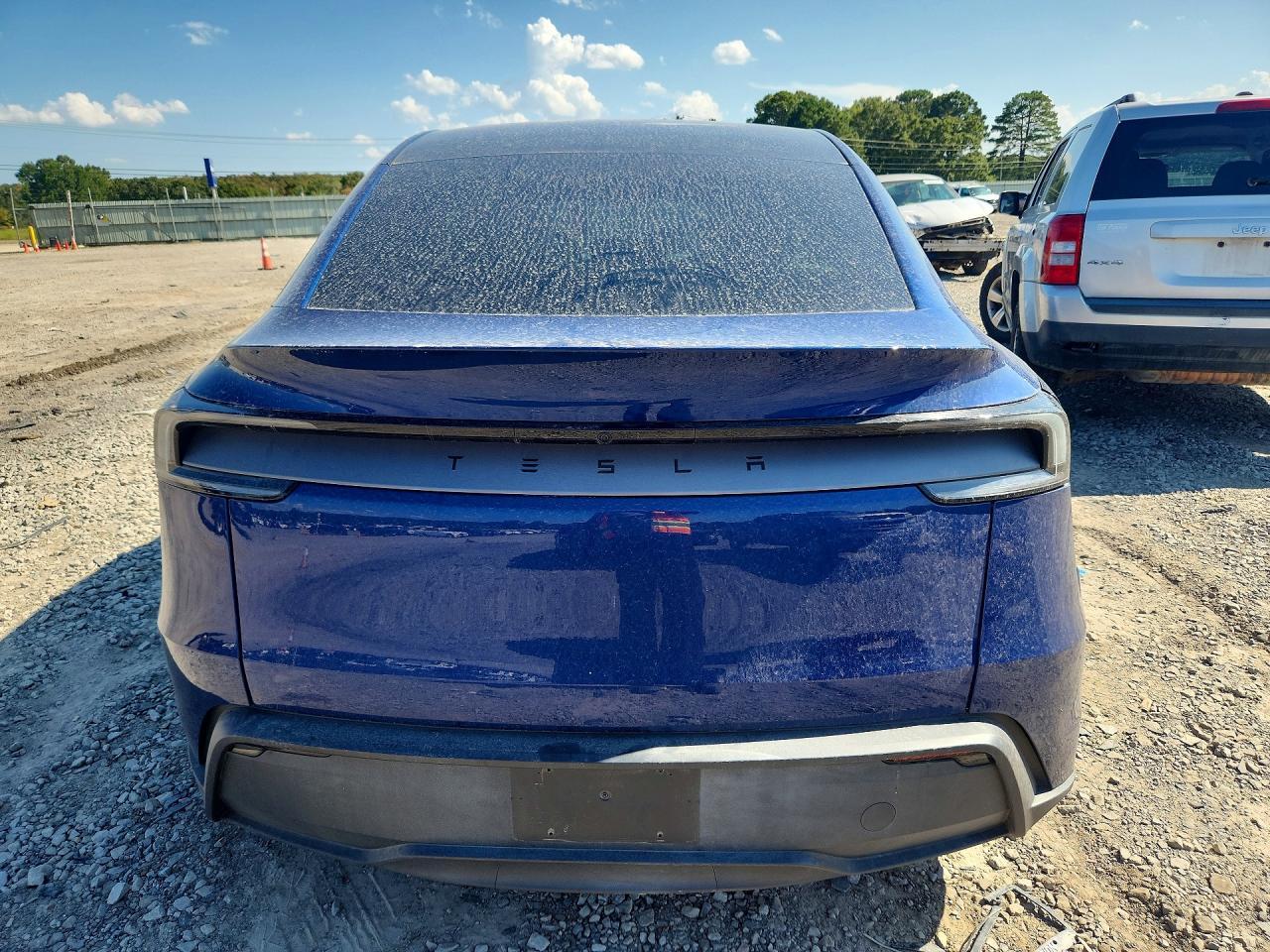 2026 Tesla Model Y - Image 6