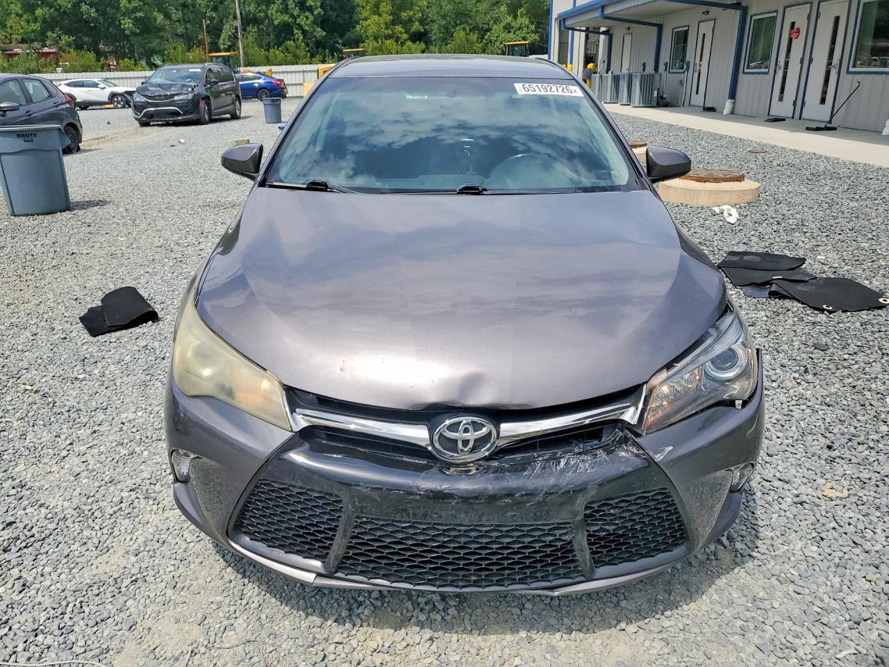 2015 Toyota Camry - Image 5