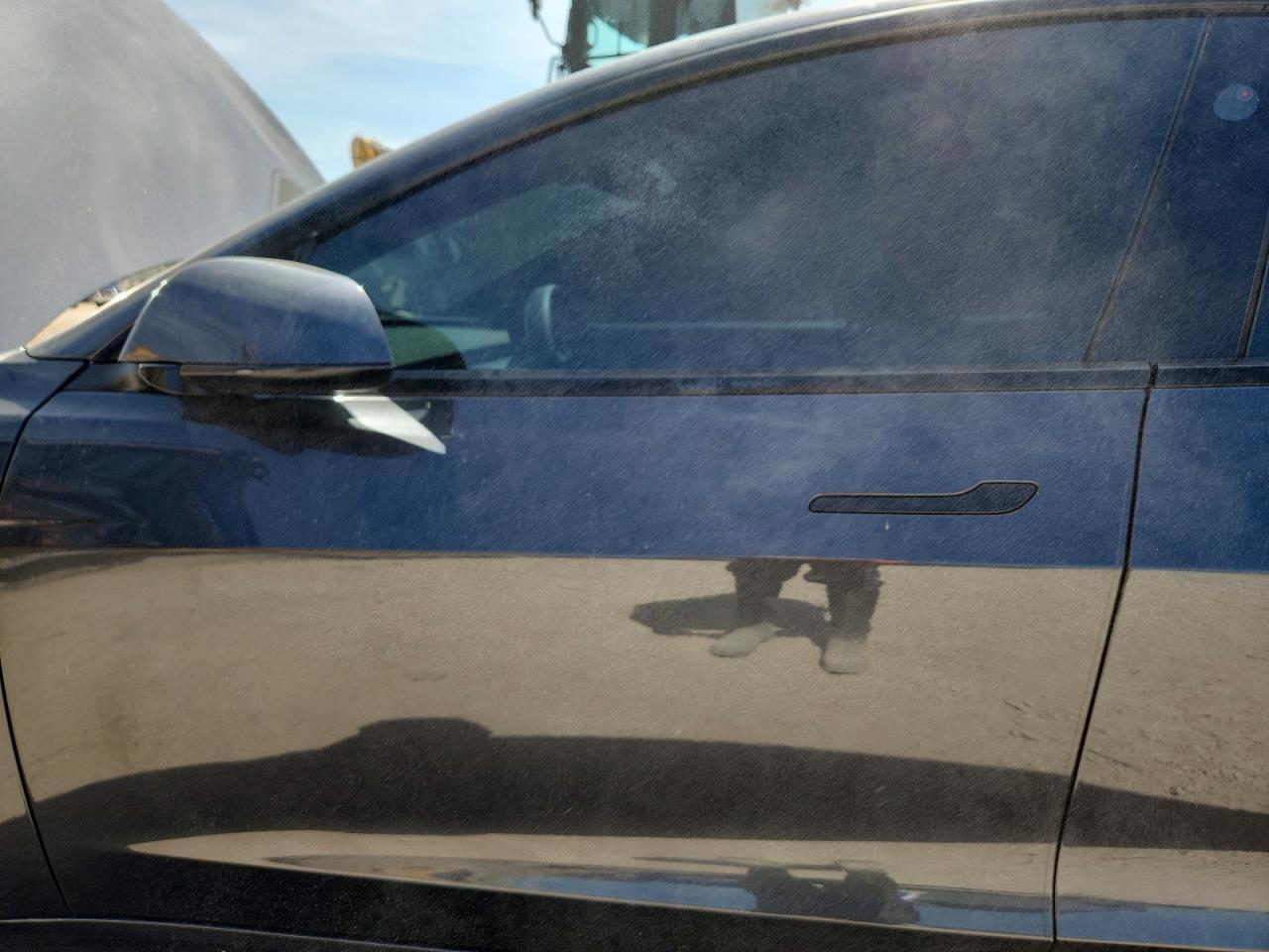 2025 Tesla Model 3 - Фото 7