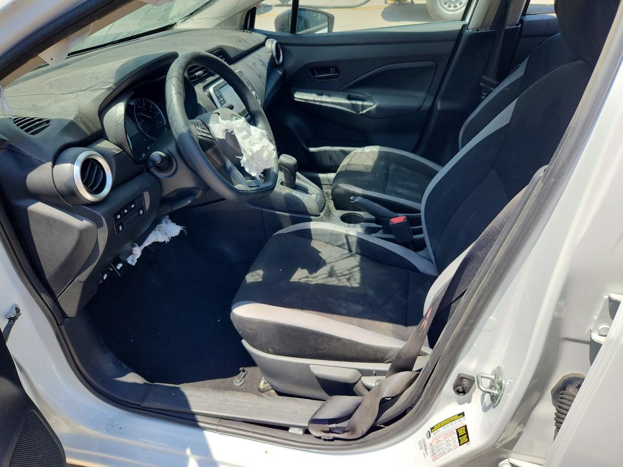 2025 Nissan Versa S - Image 7