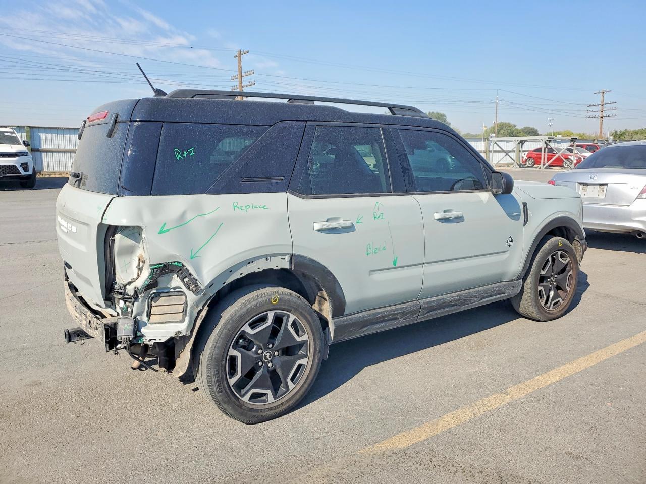 2021 Ford Bronco Sport Outer Banks - Фото 3