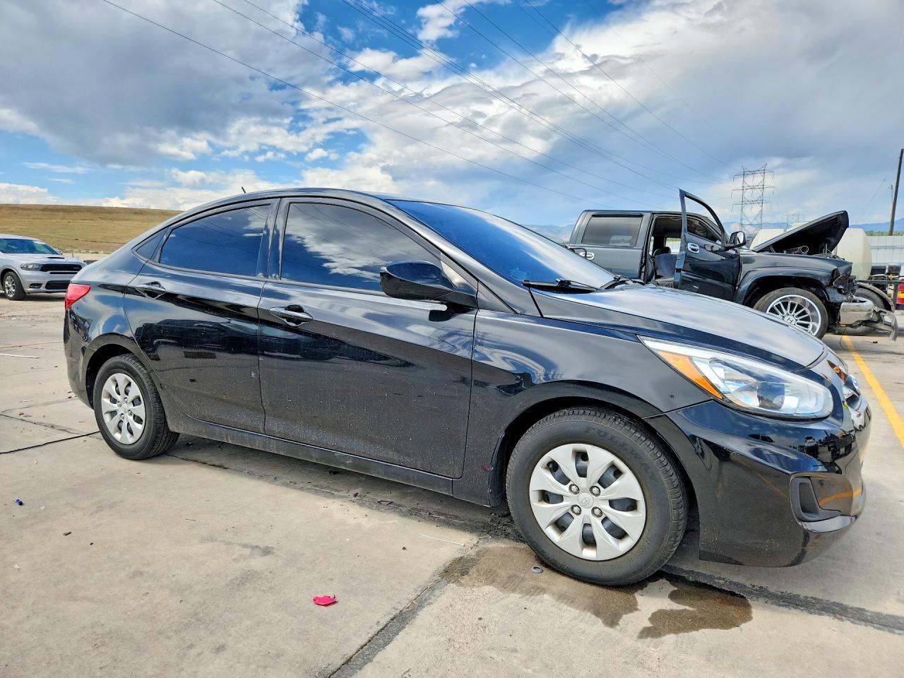 2016 Hyundai Accent - Фото 4