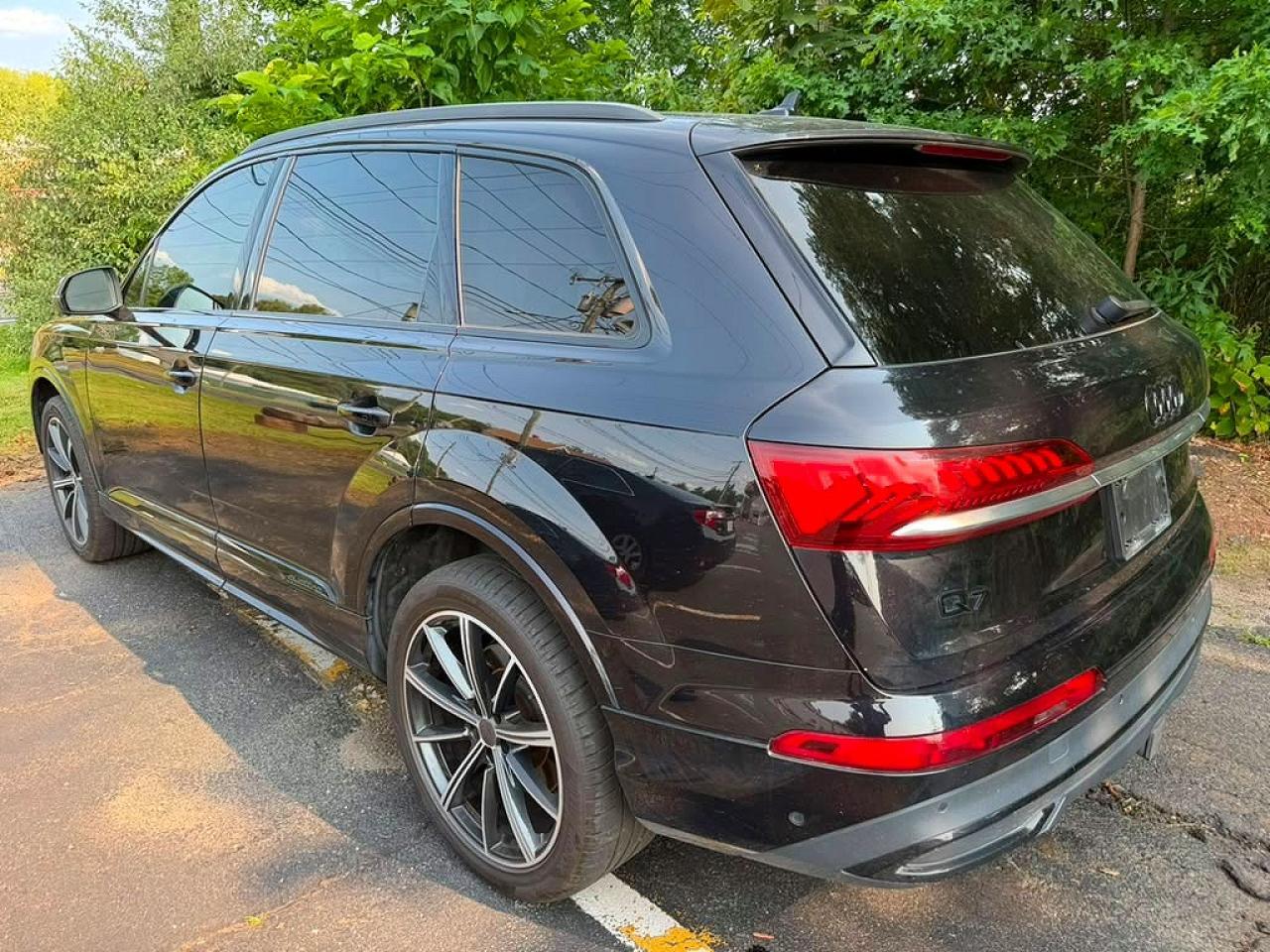 2021 Audi Q7 Premium Plus - Фото 2