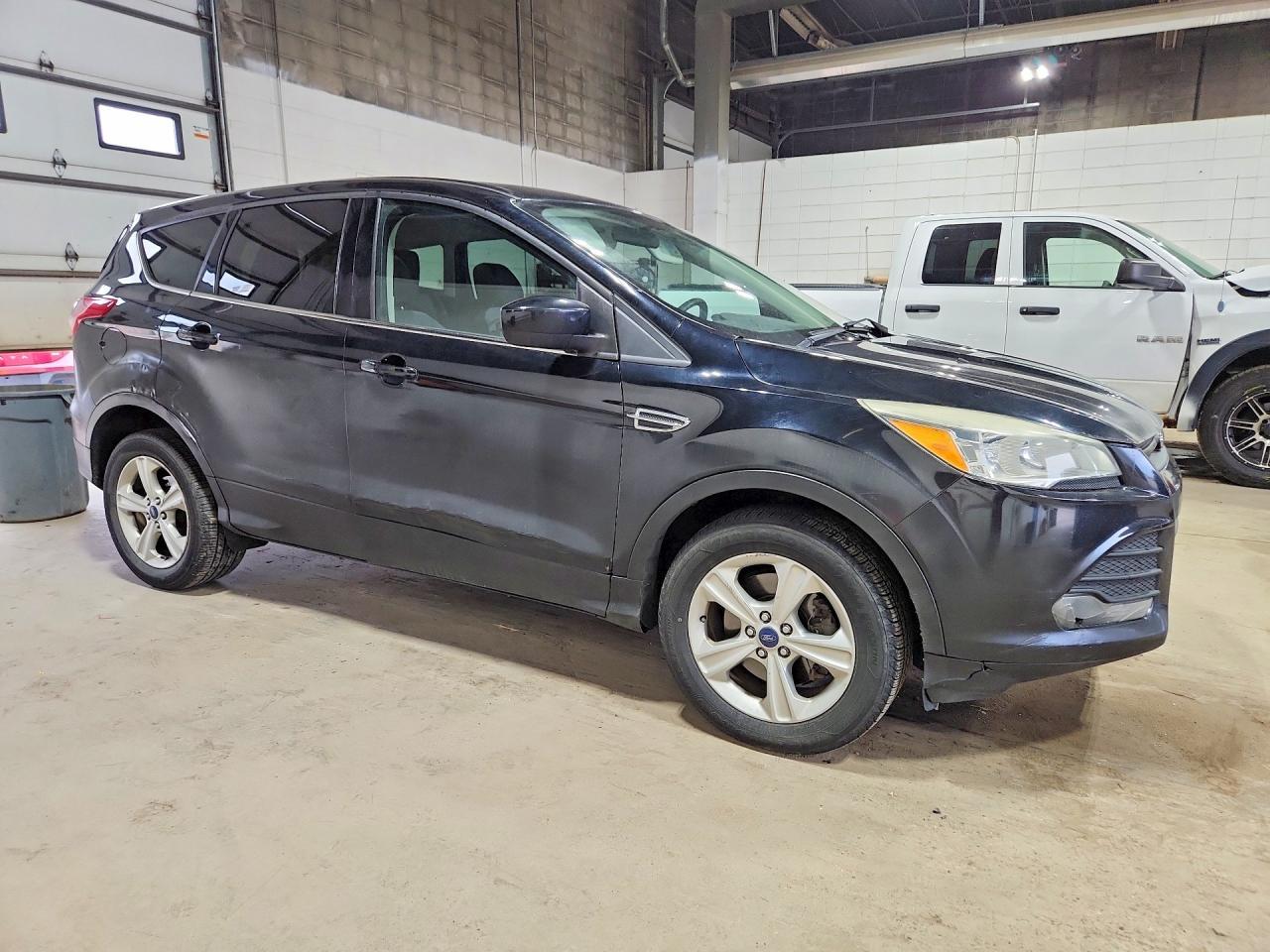 2016 Ford Escape Se - Фото 4