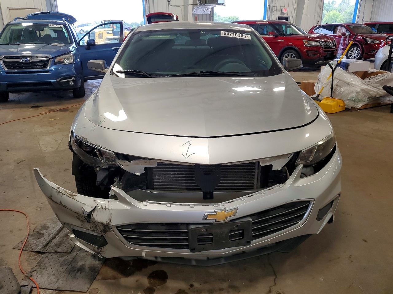 2017 Chevrolet Malibu Ls - Фото 5