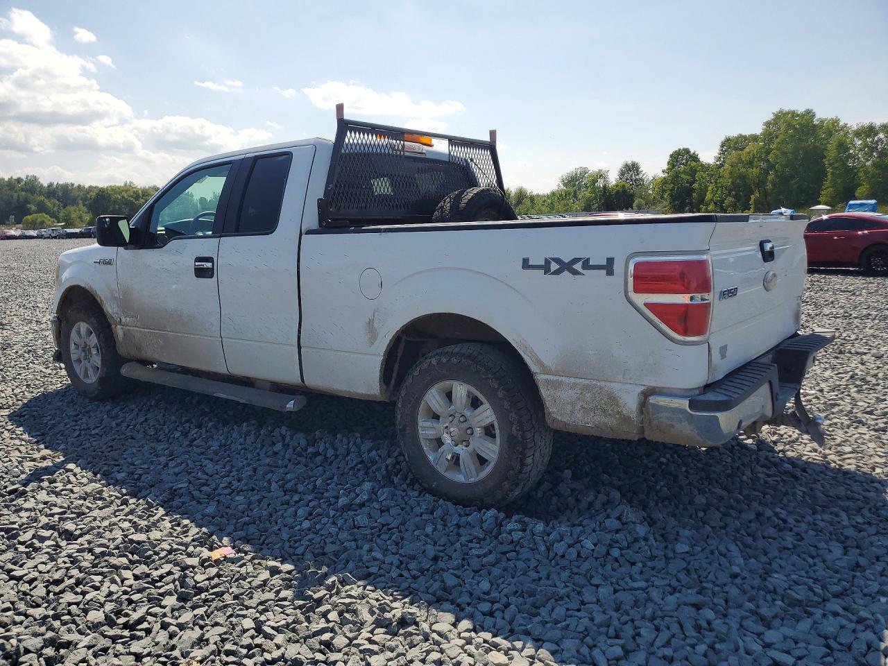 2012 Ford F150 Super Cab - Фото 2