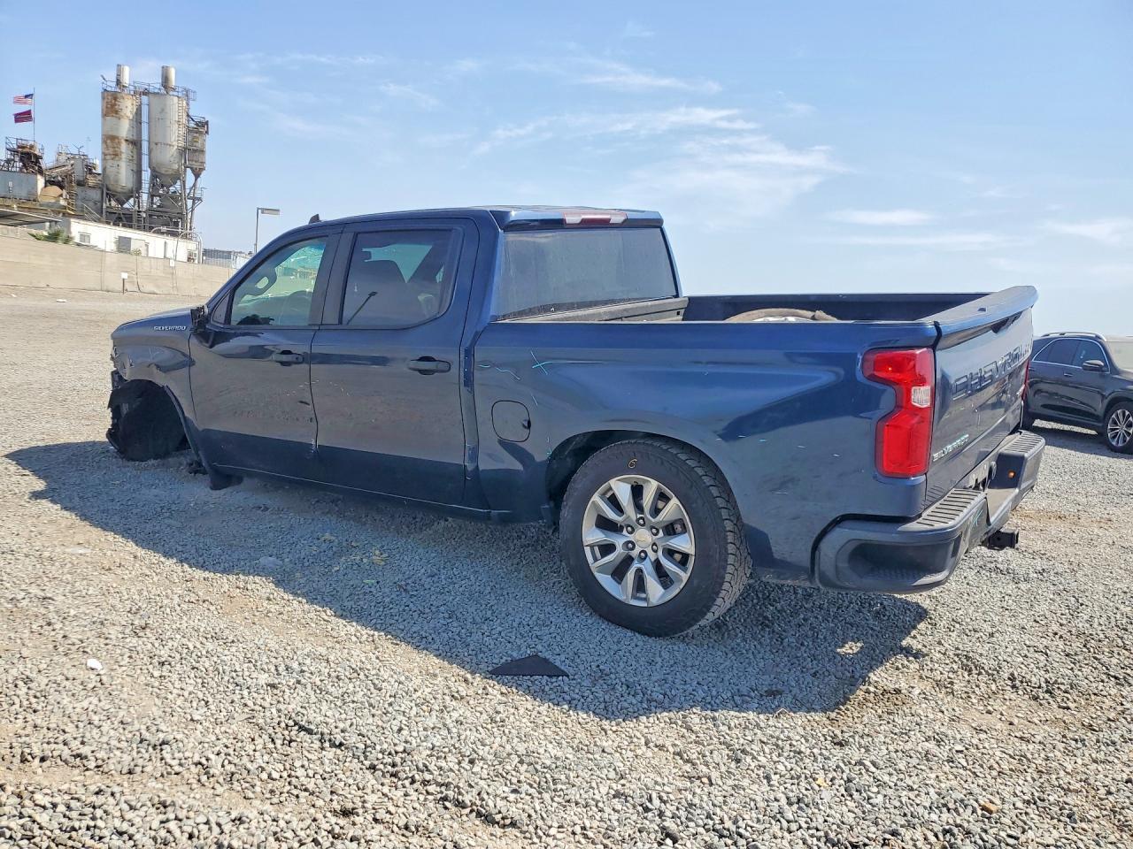 2020 Chevrolet Silverado C1500 Custom - Фото 2