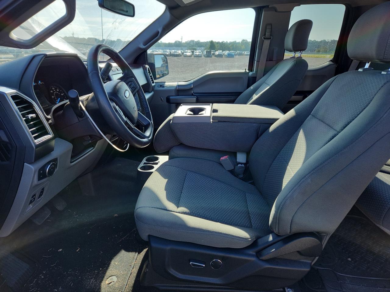 2018 Ford F150 Super Cab - Фото 7