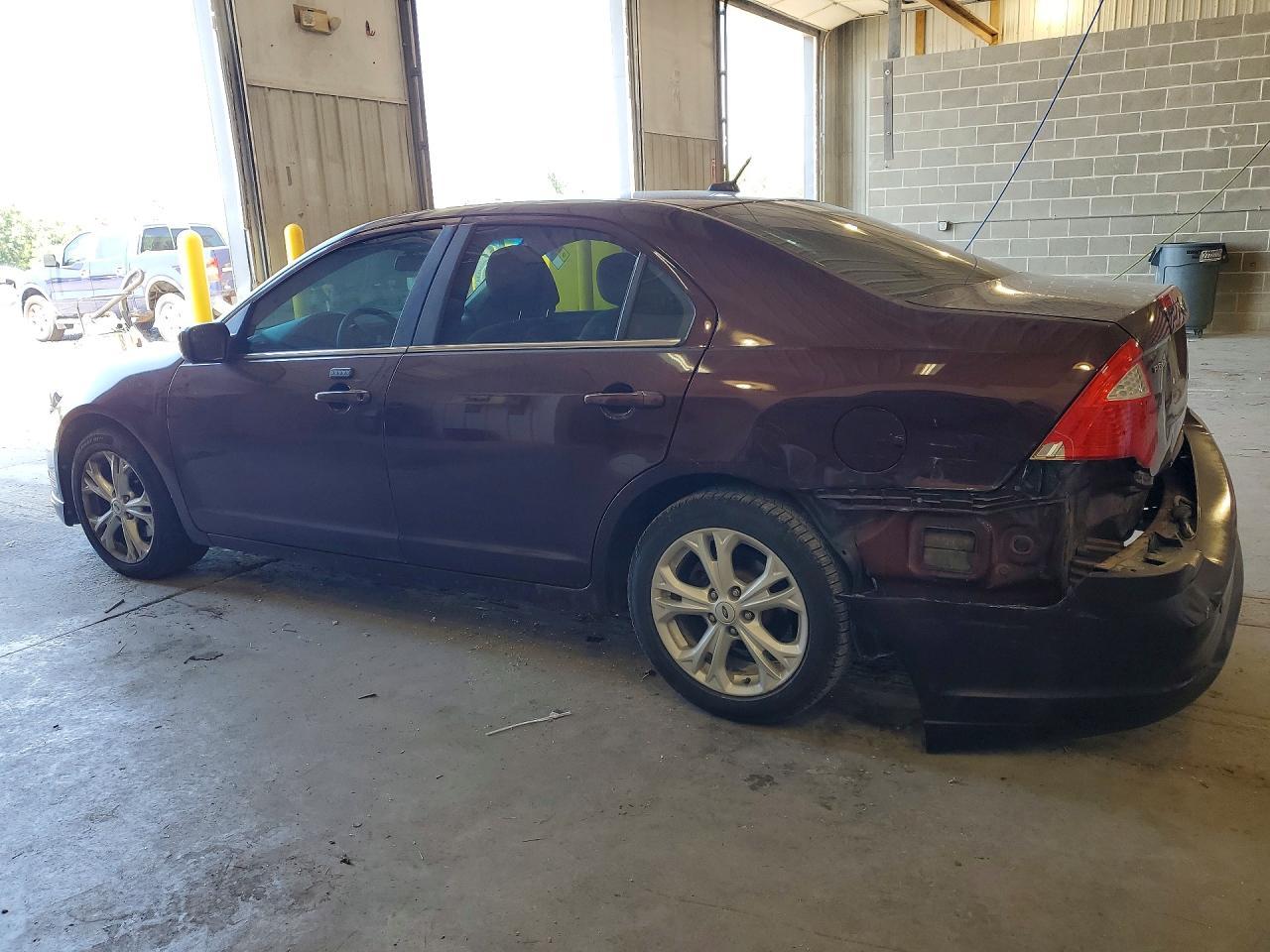 2012 Ford Fusion Se - Image 2