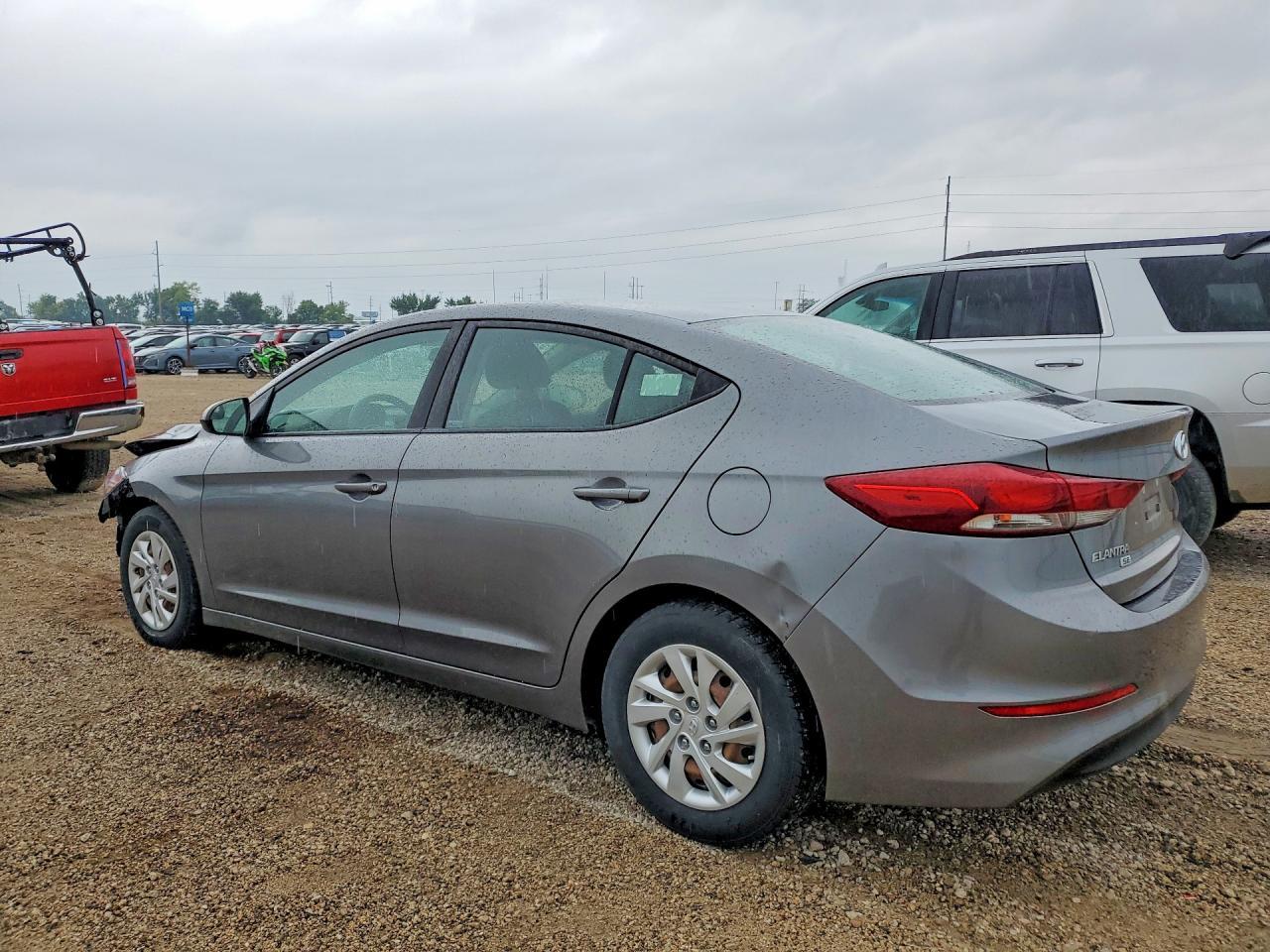 2018 Hyundai Elantra Se - Фото 2