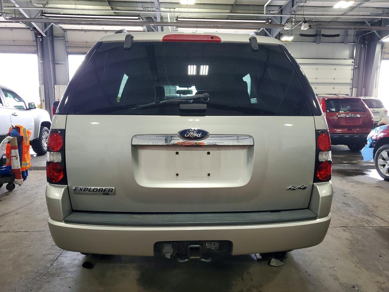 2008 Ford Explorer Xlt - Image 6