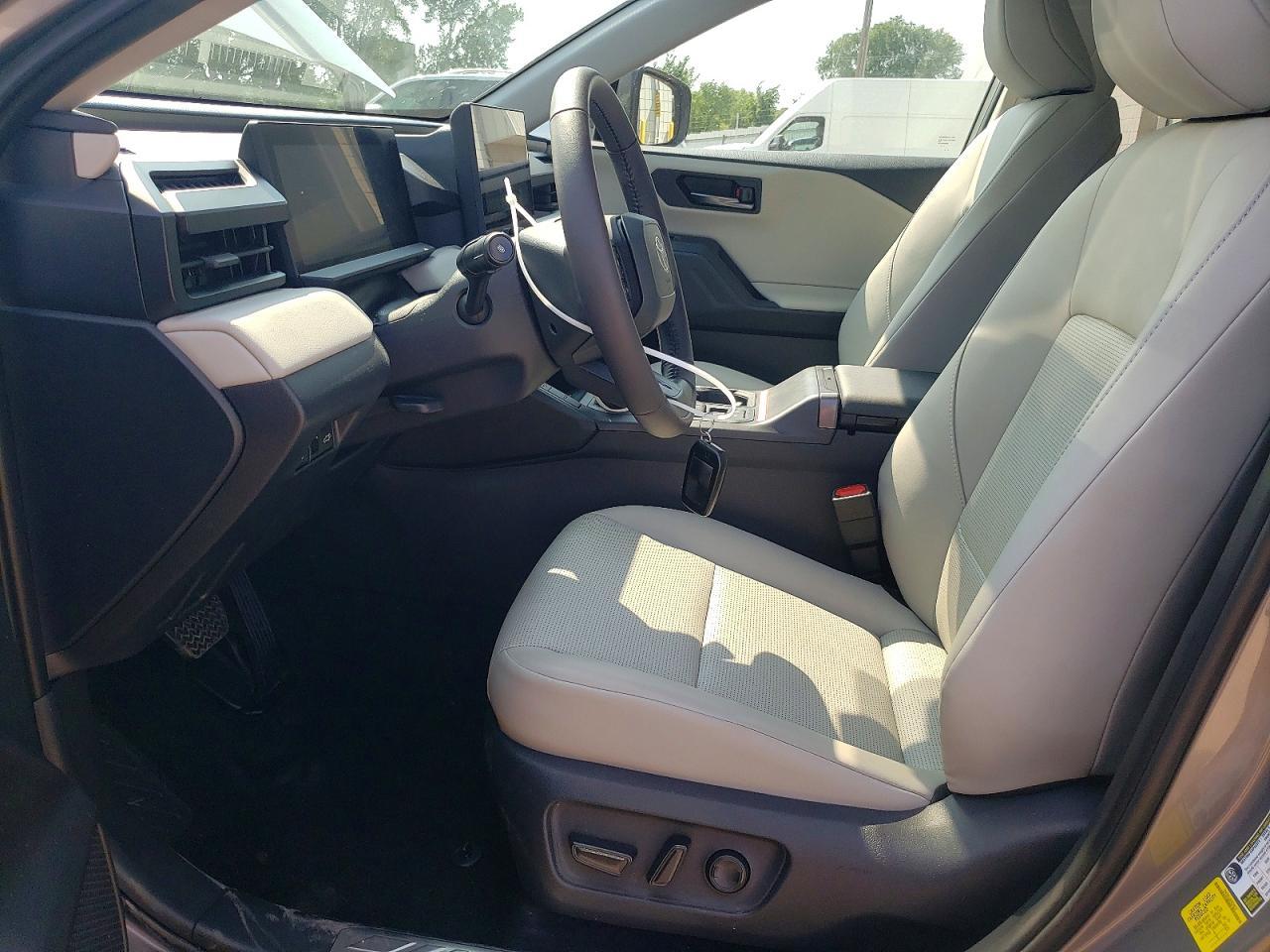 2026 Toyota Rav4 Xle Premium - Image 7