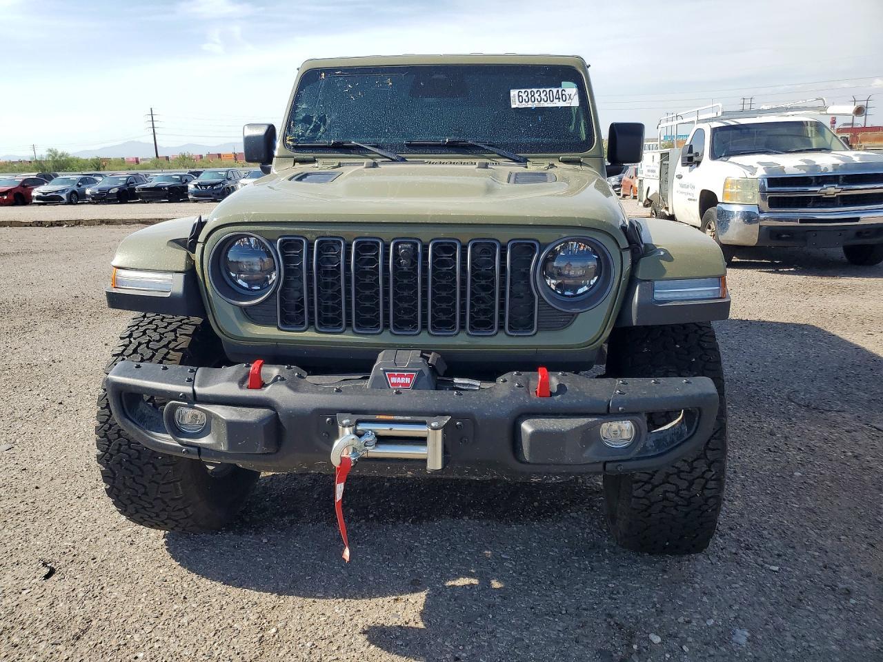 2025 Jeep Wrangler Rubicon - Image 5