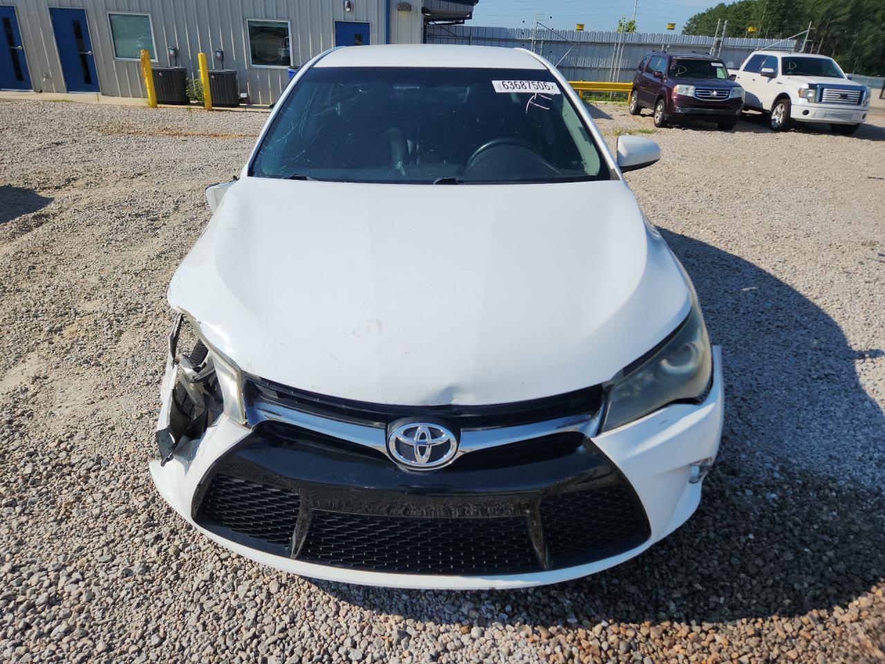 2015 Toyota Camry Se - Фото 5