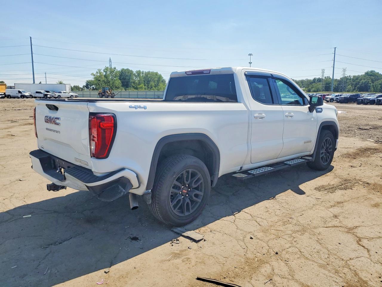 2024 GMC Sierra K1500 Elevation-L - Фото 3