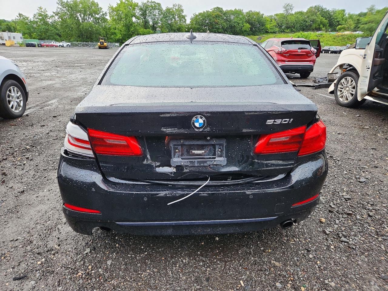 2017 BMW 530 I - Фото 6