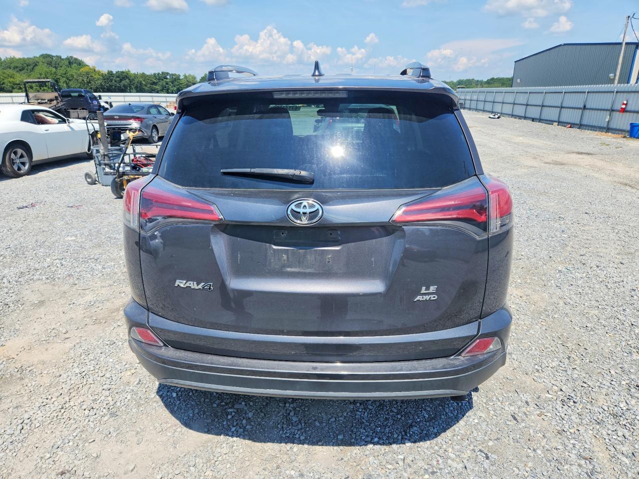 2017 Toyota Rav4 Le - Image 6