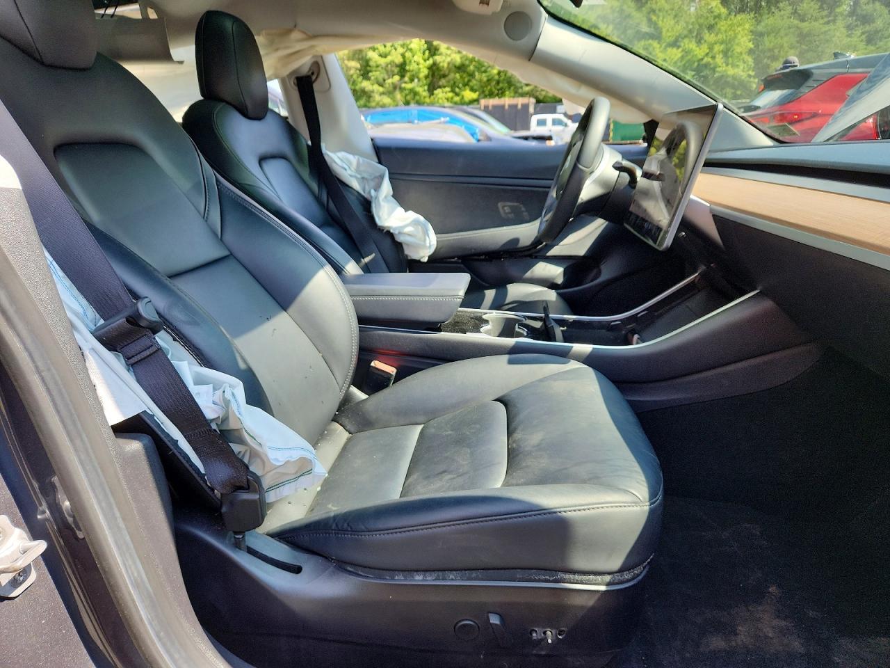 2020 Tesla Model 3 - Фото 7