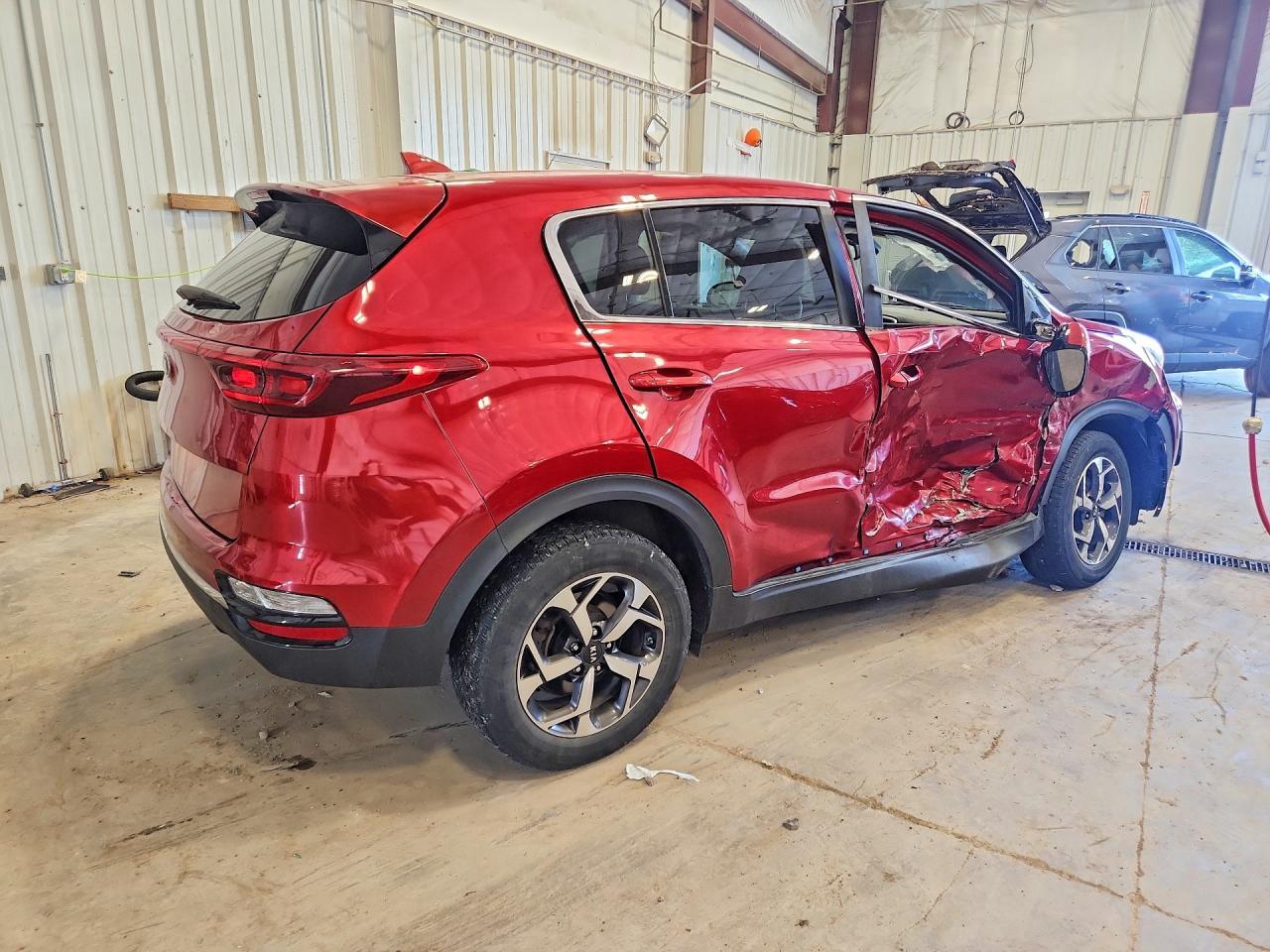 2020 Kia Sportage Lx - Фото 3