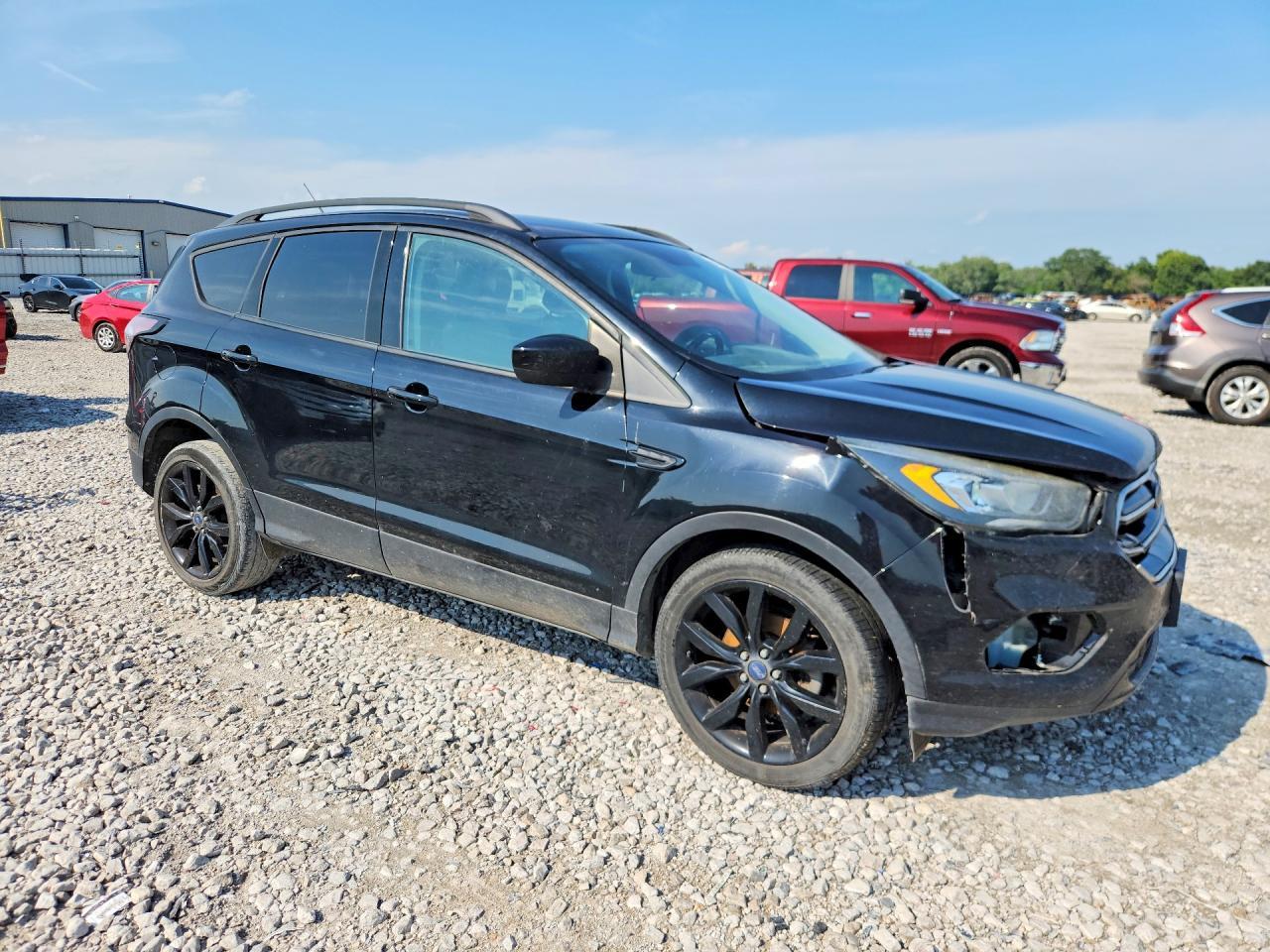 2017 Ford Escape Se - Фото 4