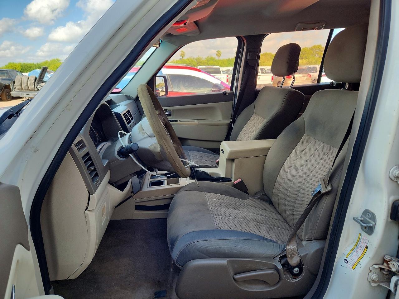 2010 Jeep Liberty Sport - Image 7