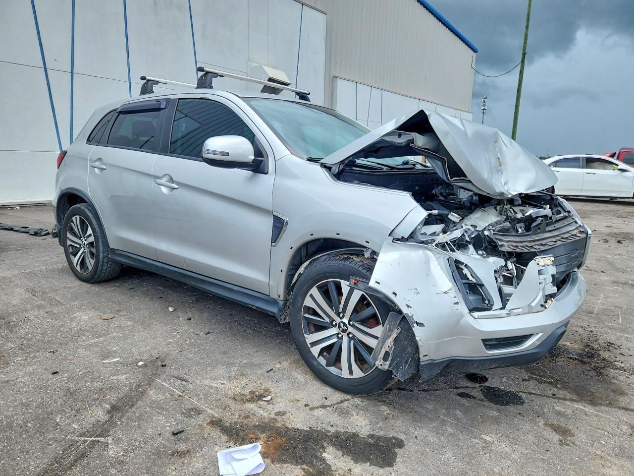 2022 Mitsubishi Outlander Sport Se - Фото 4