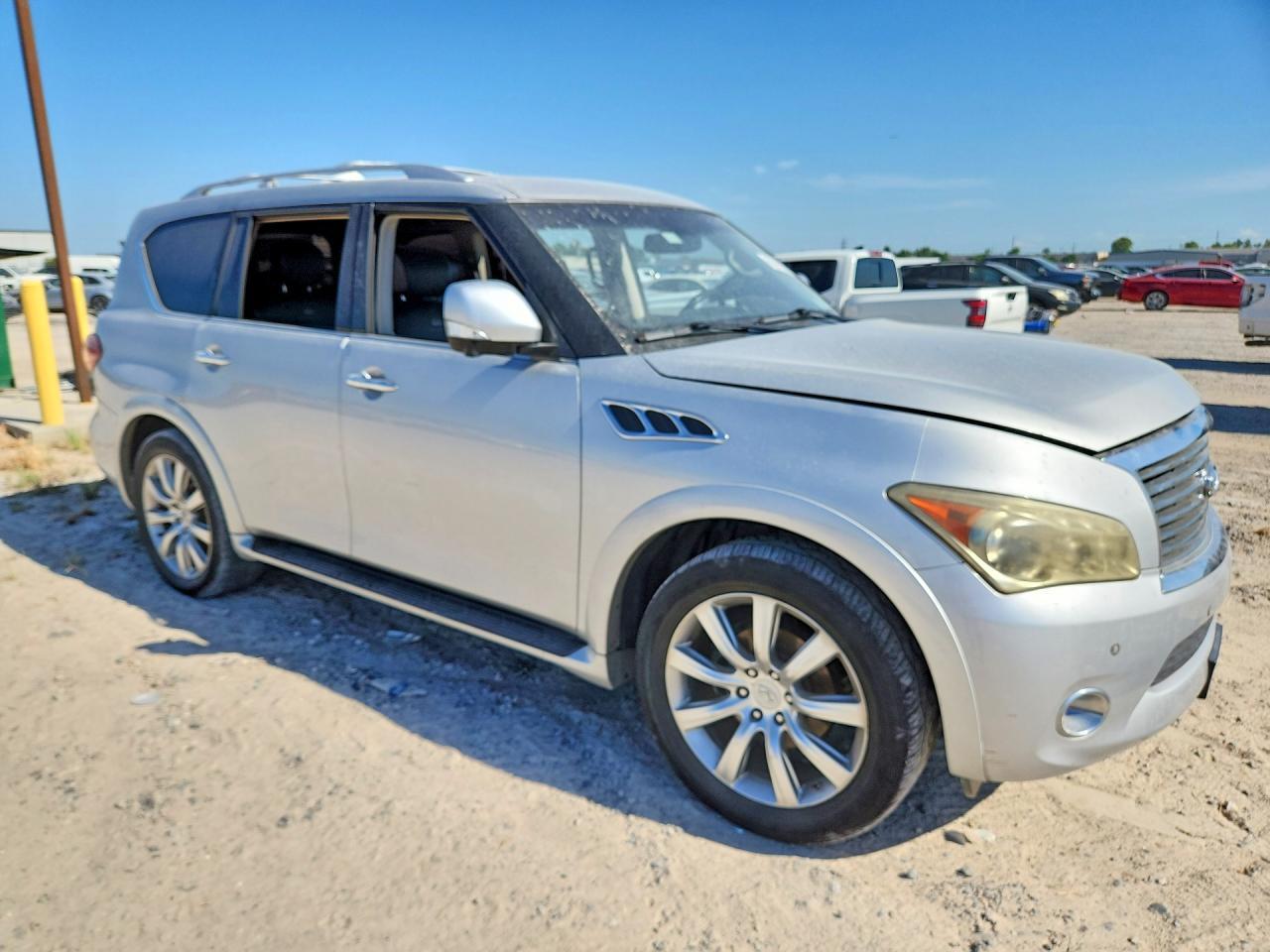 2013 Infiniti Qx56 Base - Image 4
