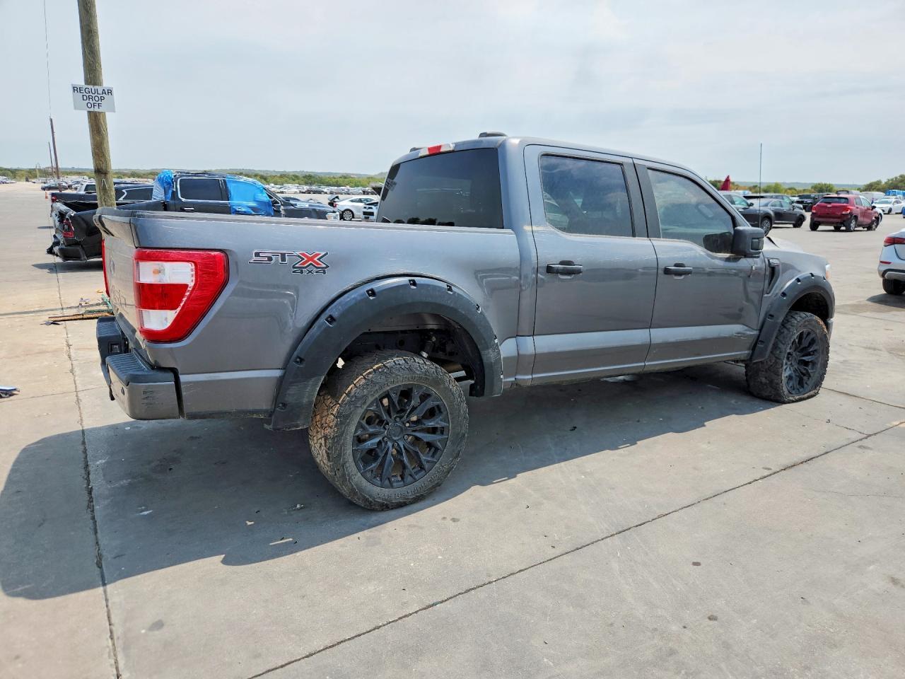 2022 Ford F150 Supercrew - Фото 3