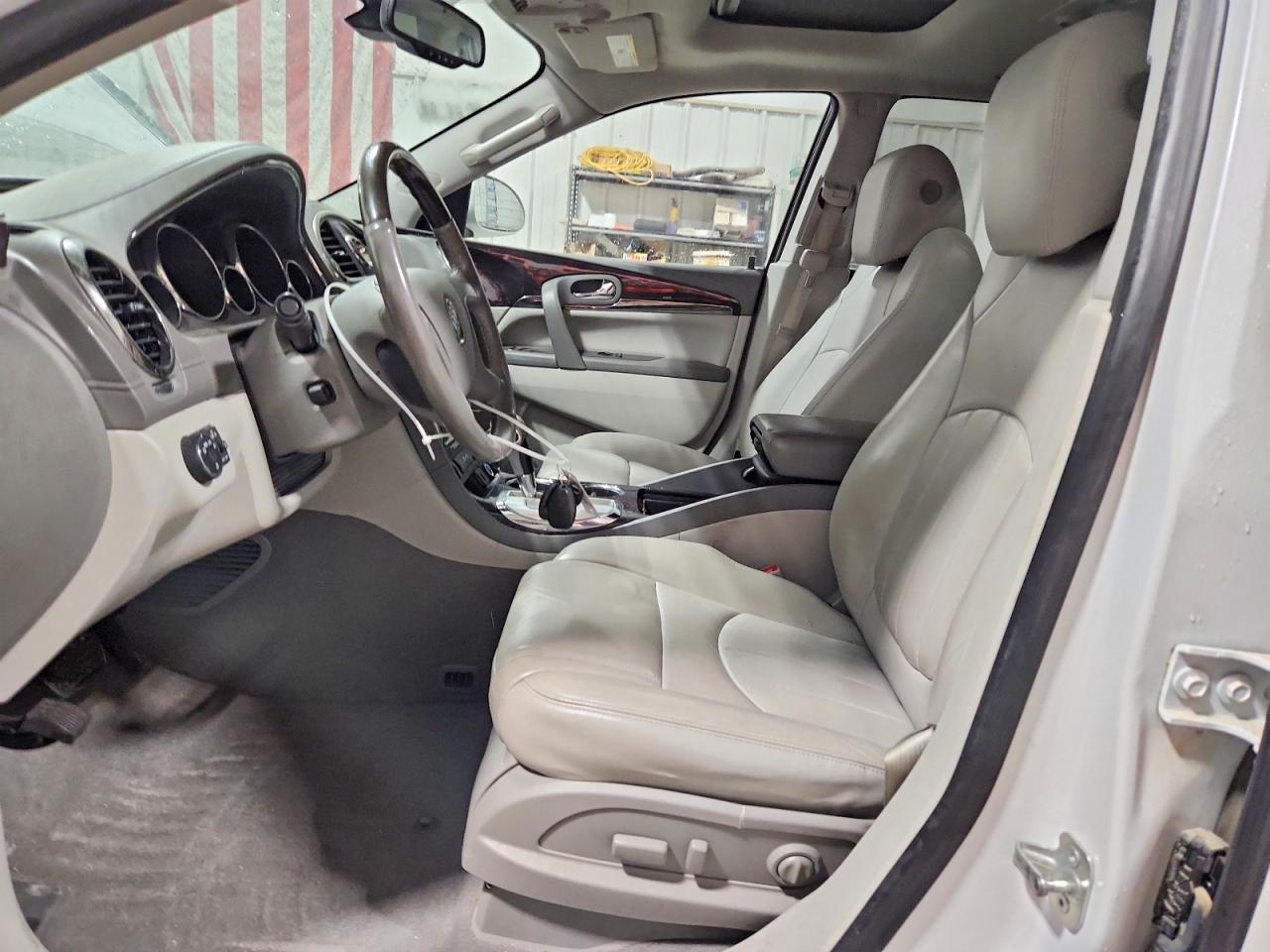 2017 Buick Enclave - Image 7