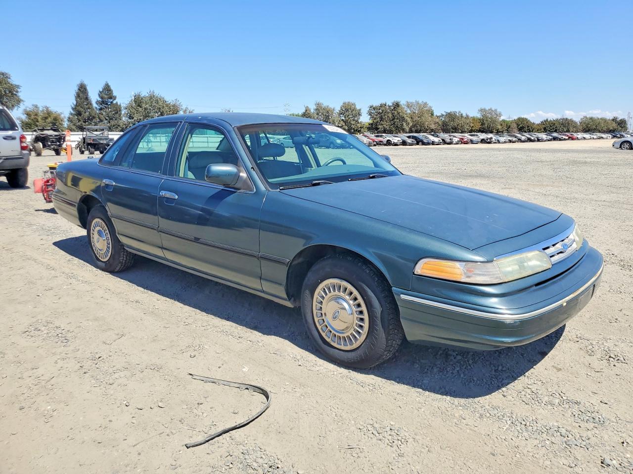 1996 Ford Crown Victoria Police Interceptor - Фото 4