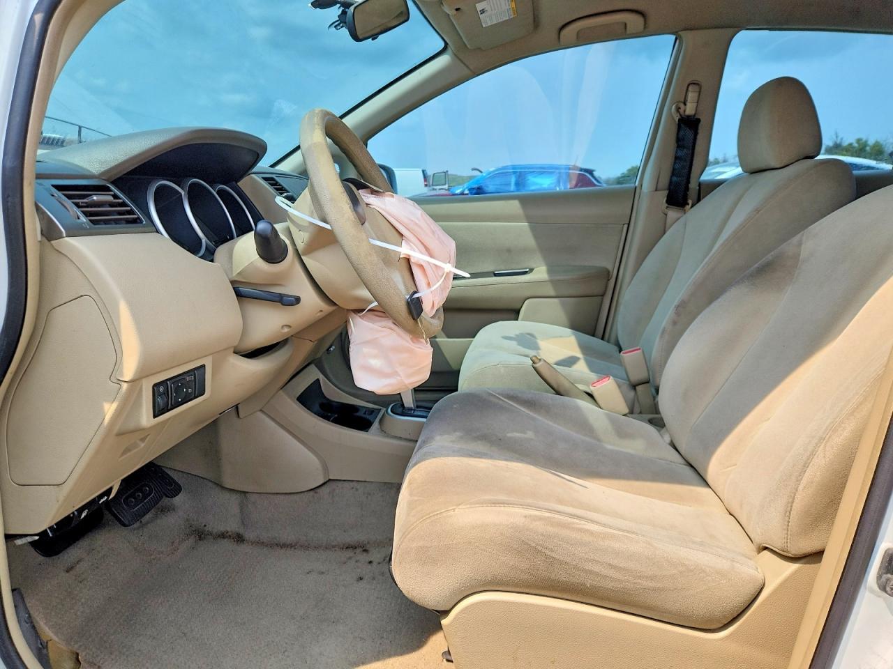 2009 Nissan Versa 1.8 S - Фото 7