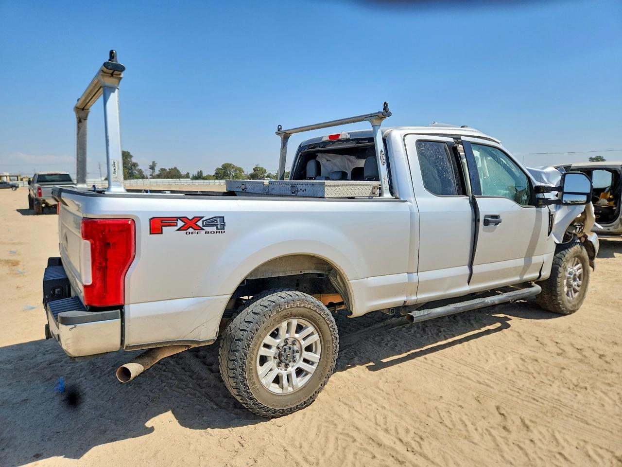 2019 Ford F250 Super Duty - Image 3