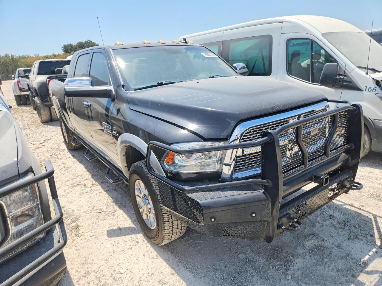 2017 Ram 2500 Laramie - Фото 4