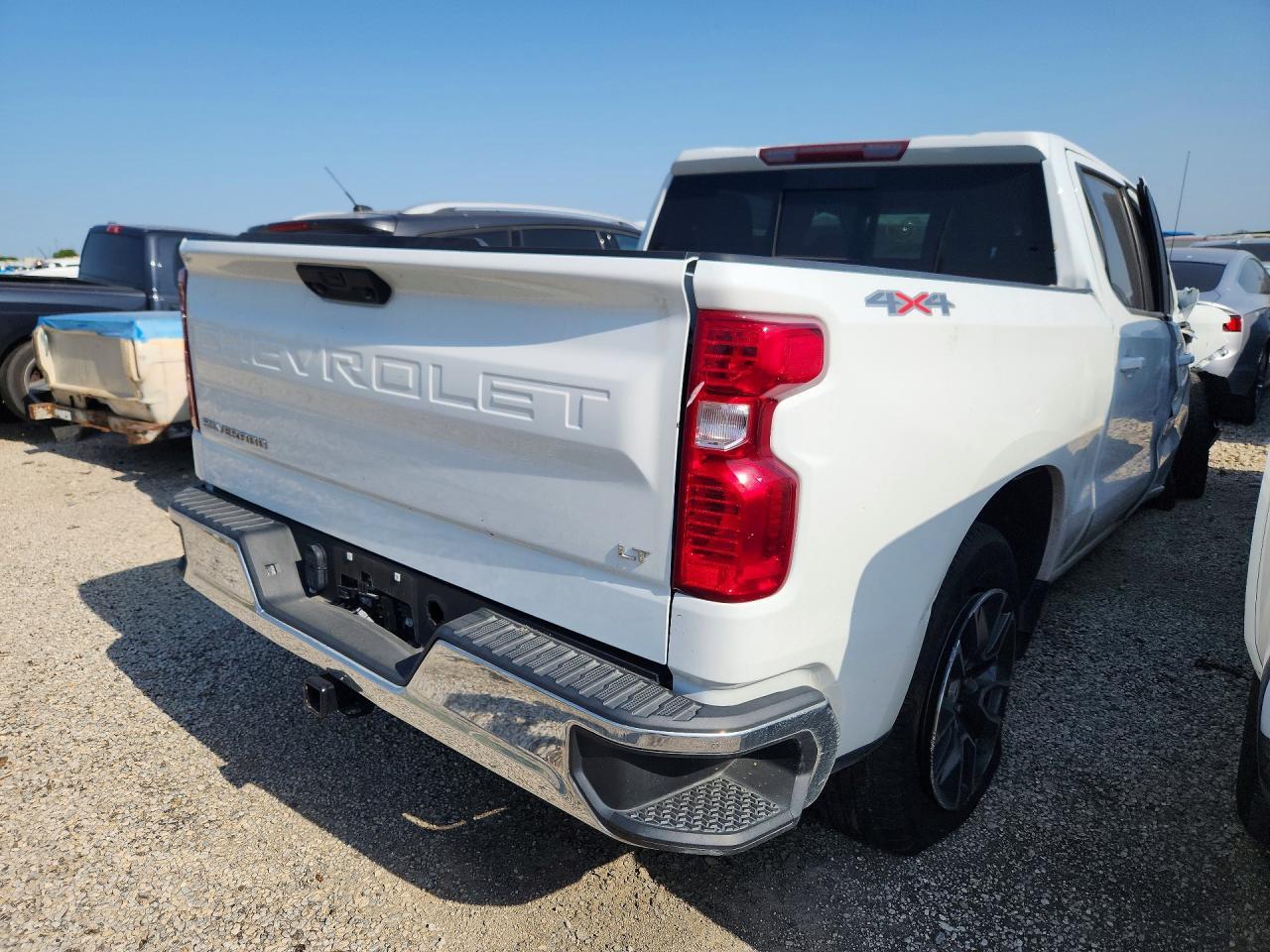 2023 Chevrolet Silverado K1500 Lt - Фото 2
