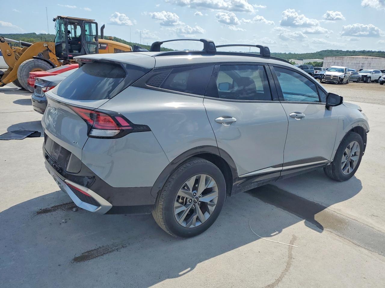 2023 Kia Sportage Sx - Фото 3