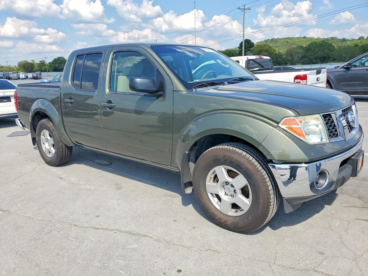 2005 Nissan Frontier Se - Фото 4