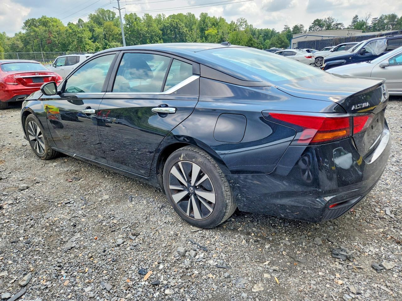 2022 Nissan Altima Sv - Фото 2