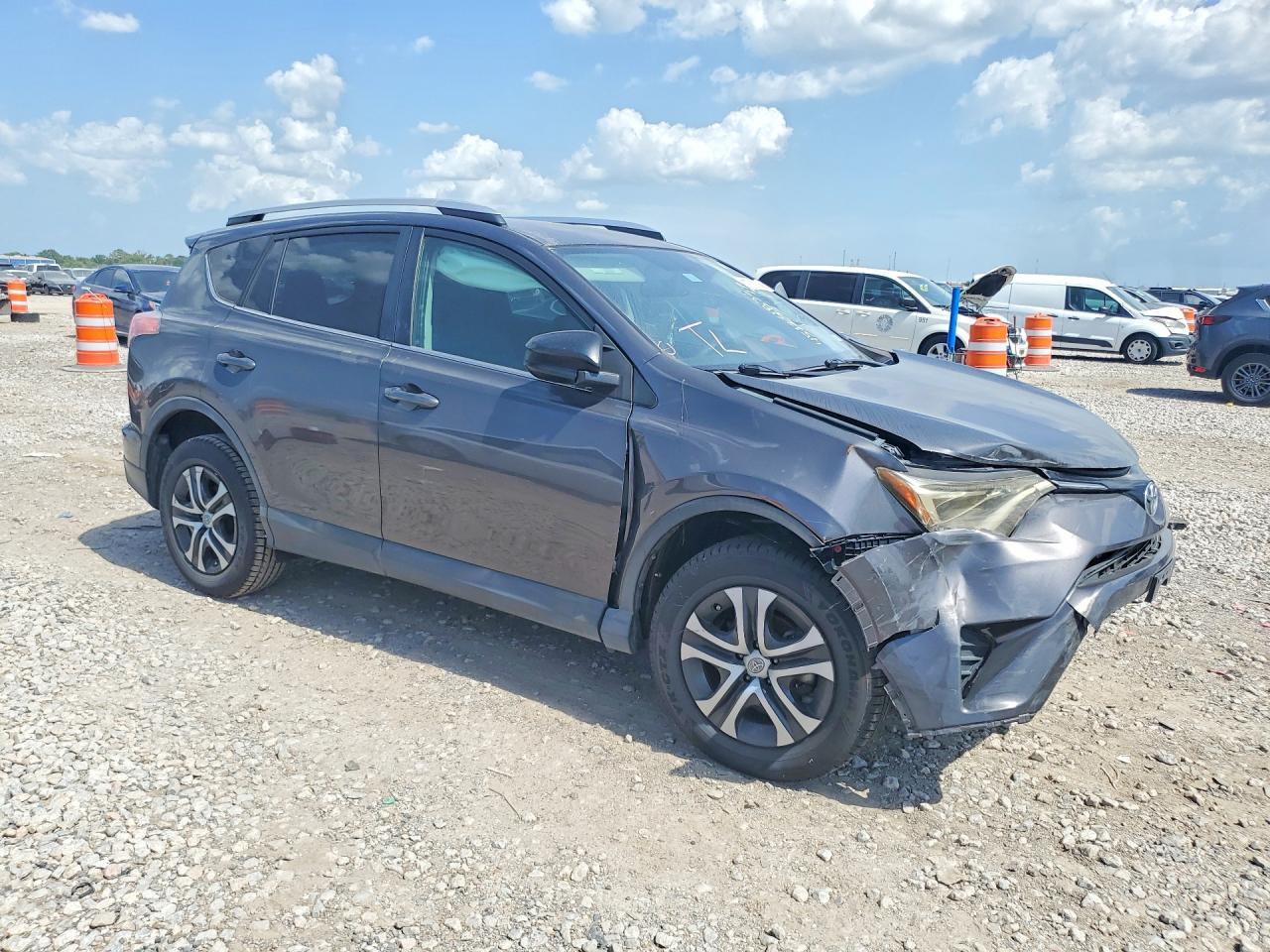 2016 Toyota Rav4 Le - Фото 4