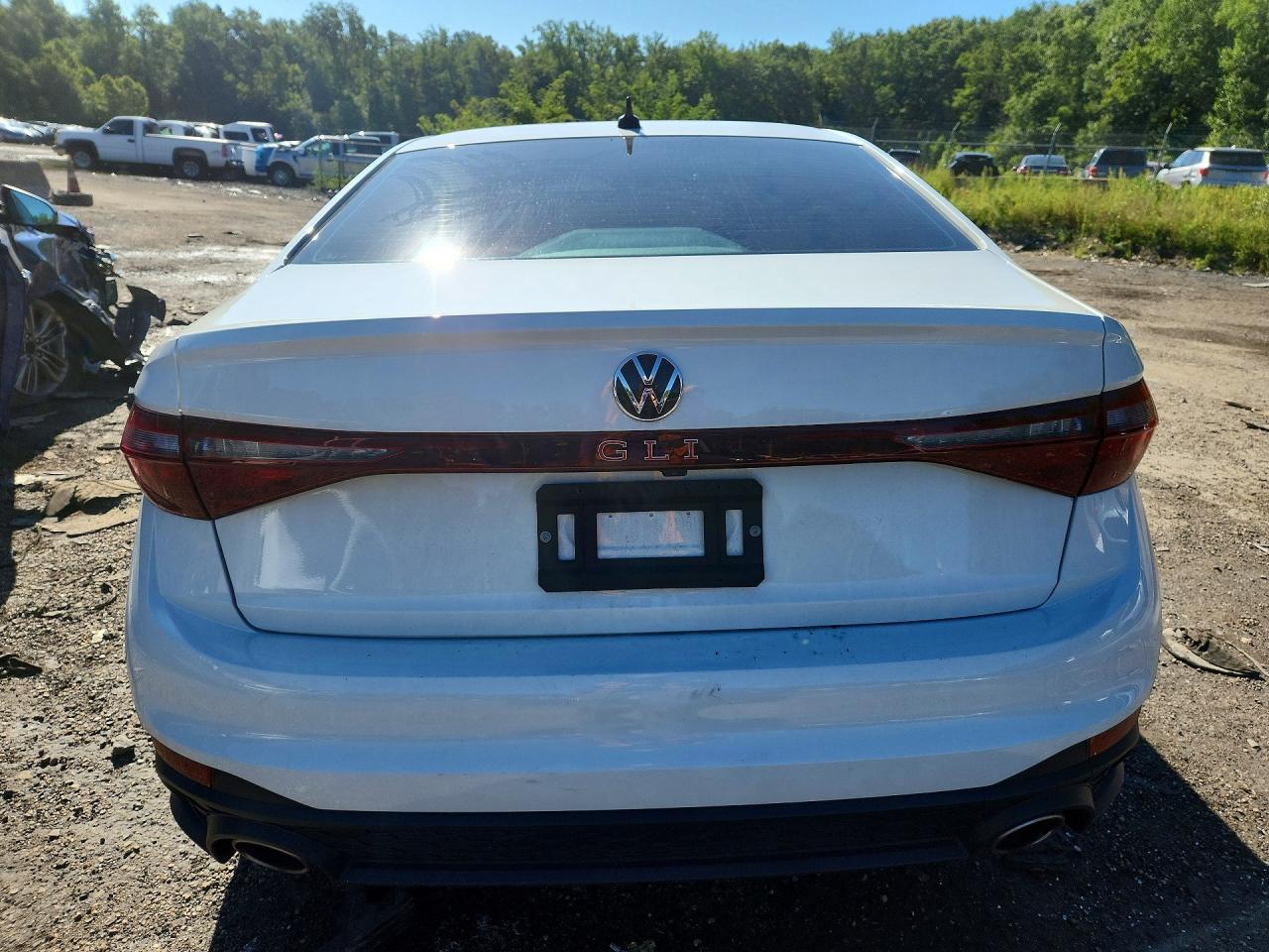2025 Volkswagen Jetta Gli Autobahn - Image 6