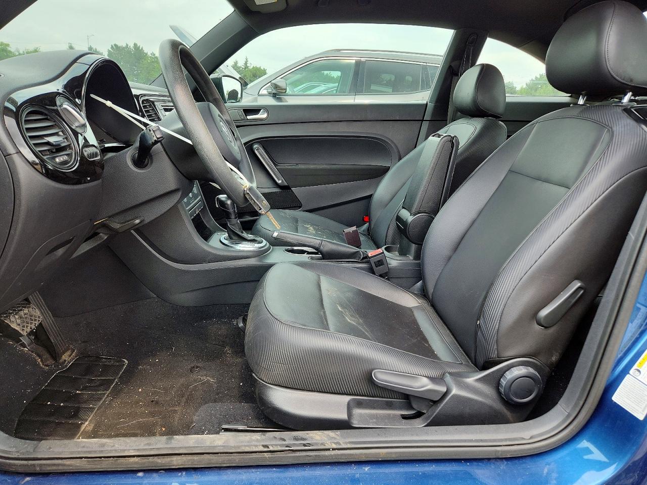 2017 Volkswagen Beetle 1.8T - Фото 7