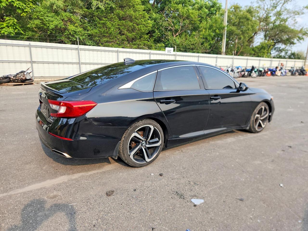 2018 Honda Accord Sport - Фото 3