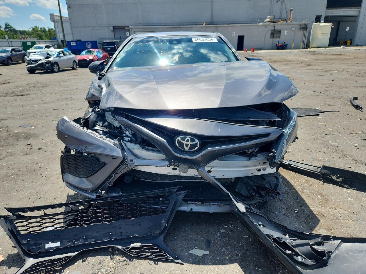 2021 Toyota Camry Se - Image 5