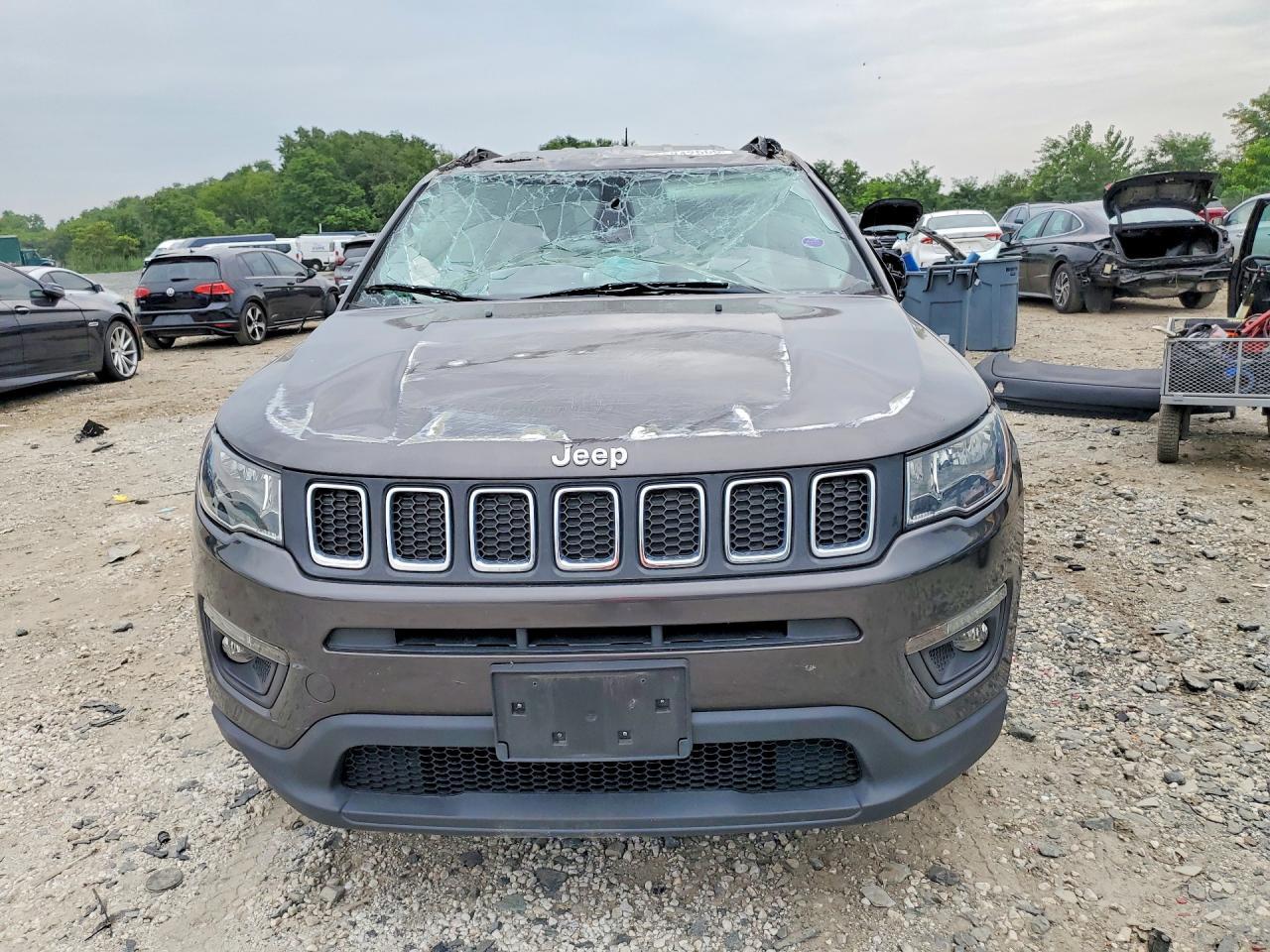 2021 Jeep Compass Latitude - Фото 5