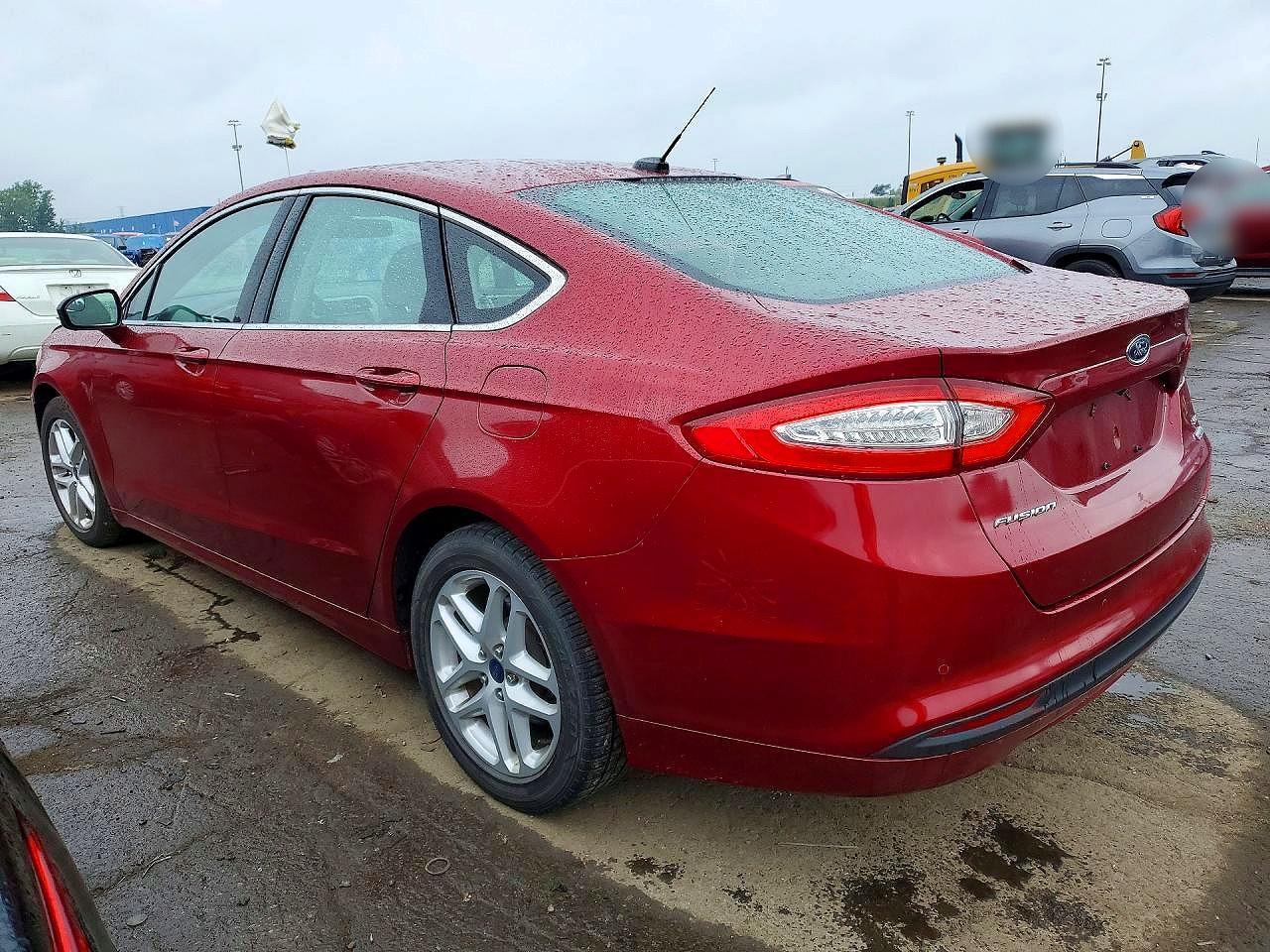 2014 Ford Fusion Se - Image 2