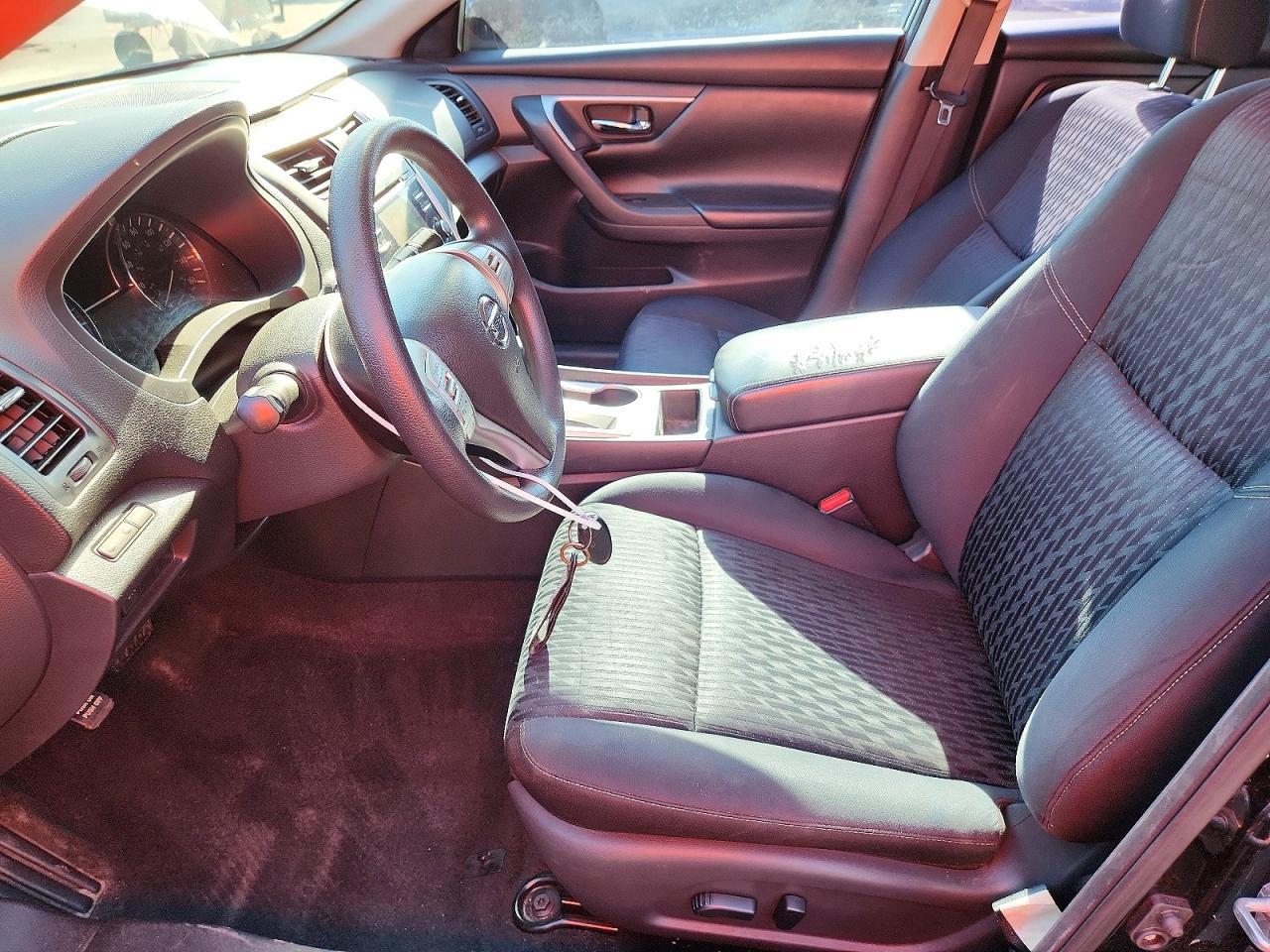 2017 Nissan Altima 2.5 S - Image 7
