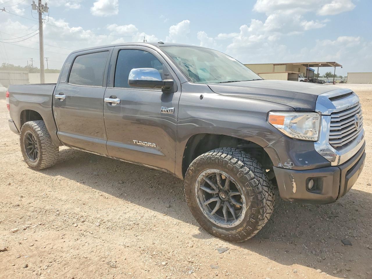 2014 Toyota Tundra Crewmax Limited - Image 4