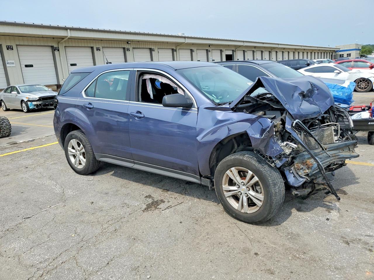 2014 Chevrolet Equinox Ls - Image 4